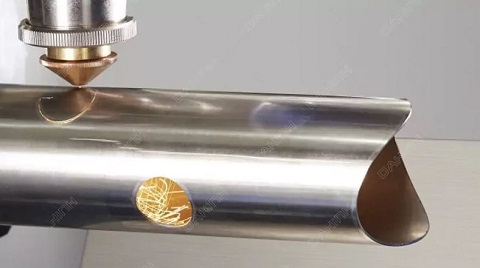 Cắt laser ống hộp kim loại - Công Ty Cổ Phần Sản Xuất Và Thương Mại Đa Hình